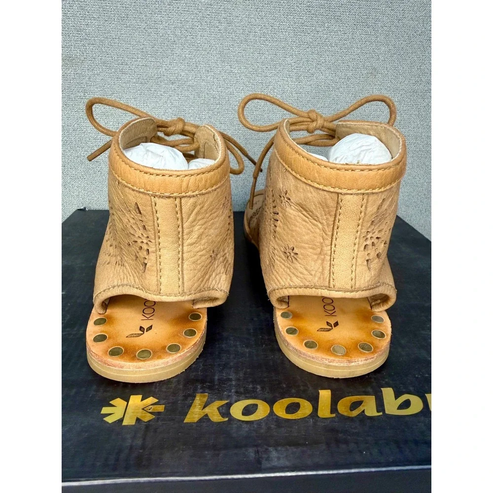 Koolaburra leather gladiator
